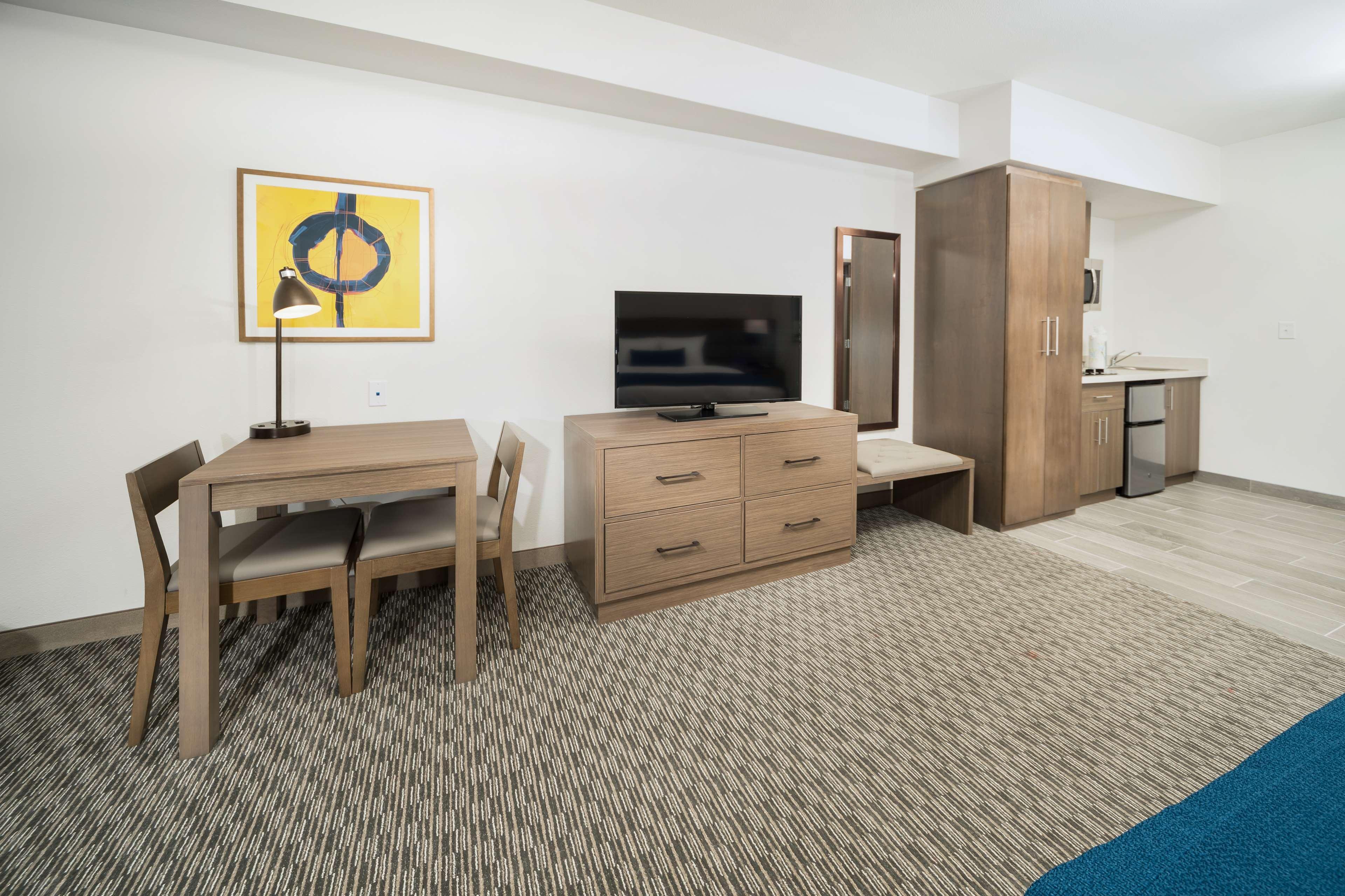 Best Western Plus Drayton Valley All Suites Kültér fotó