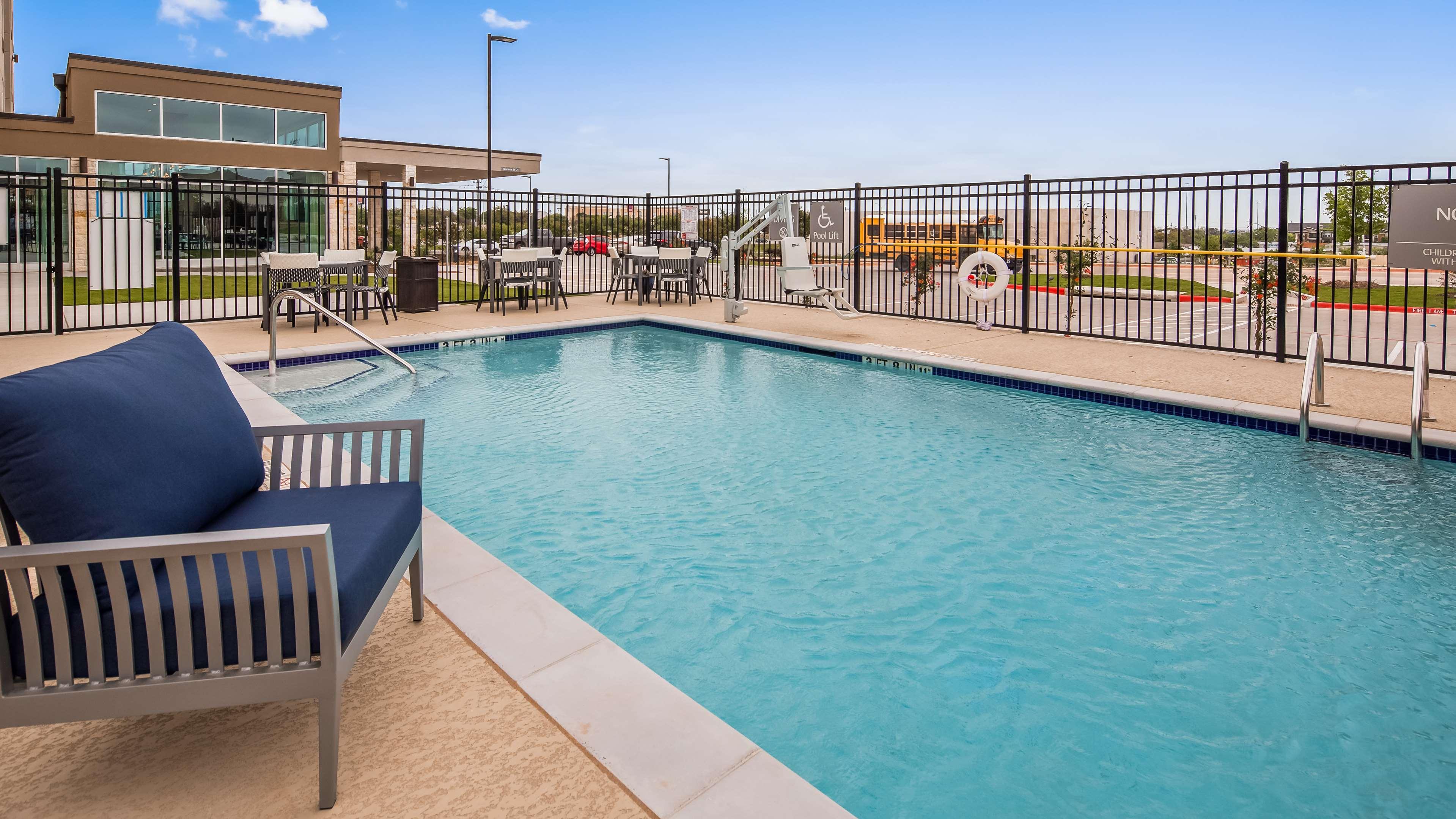 Best Western Plus Drayton Valley All Suites Kültér fotó
